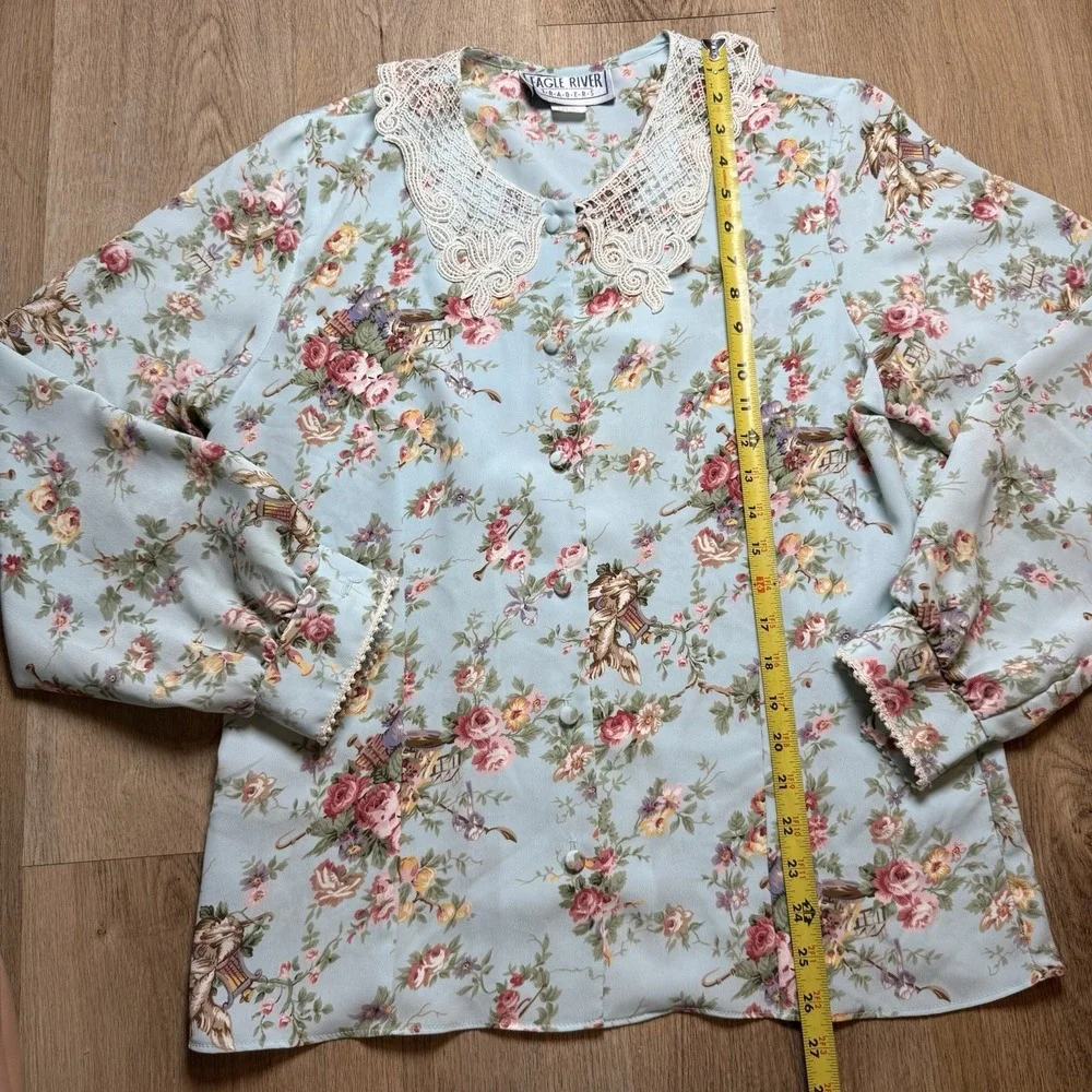 Vintage Eagle River Traders 2 piece set blue‎ floral lace